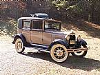 1928 Ford Model A Picture 2